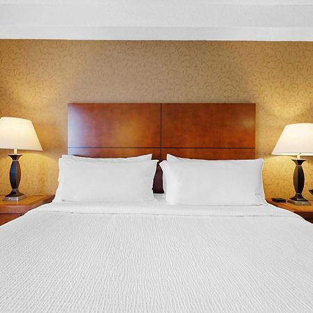 Sandman Hotel & Suites London Downtown 外观 照片