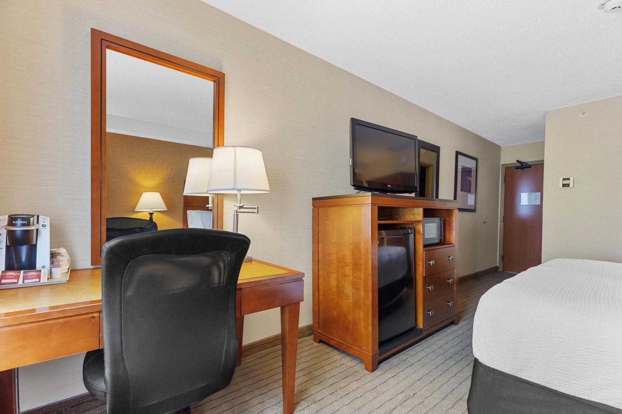 Sandman Hotel & Suites London Downtown 外观 照片