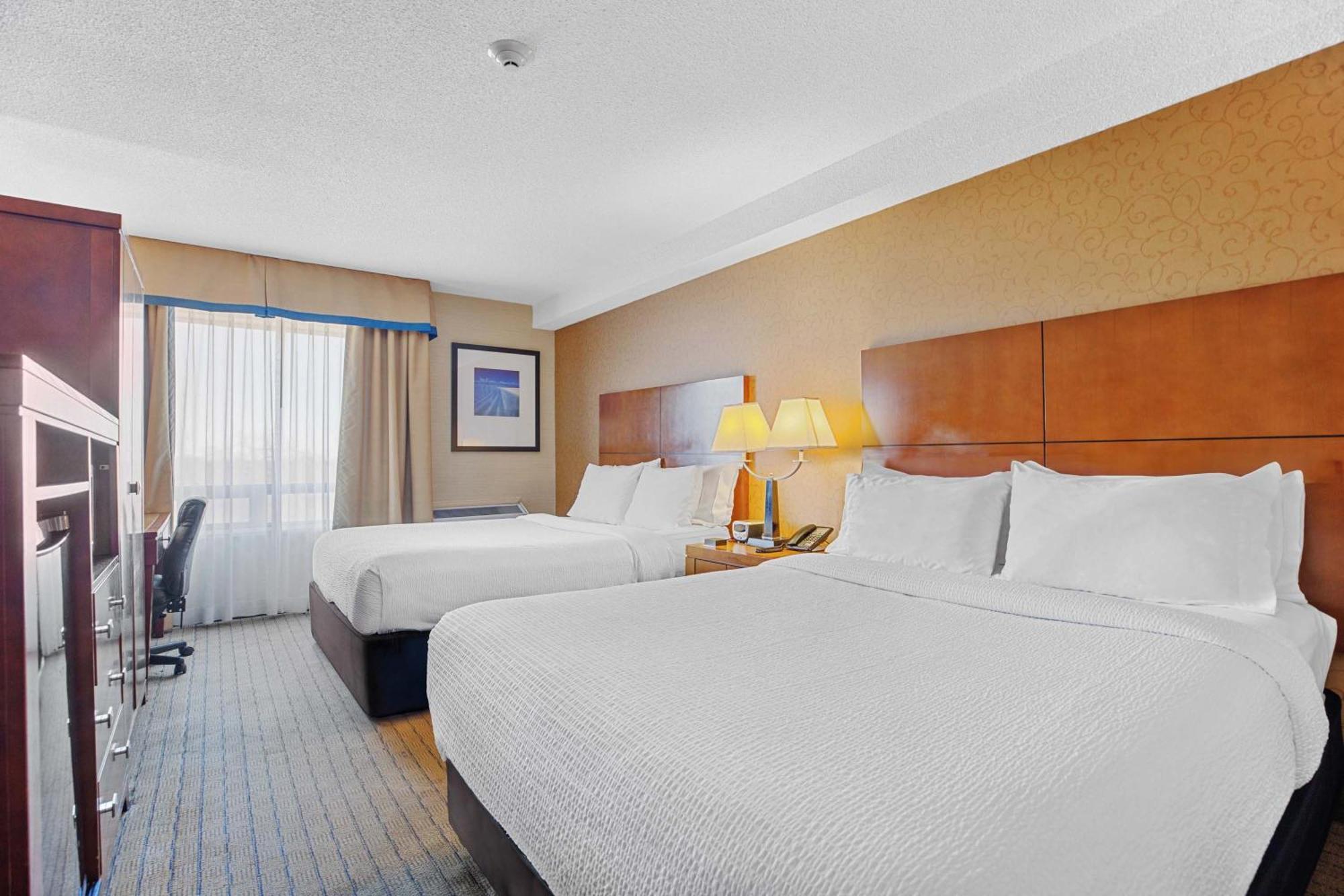 Sandman Hotel & Suites London Downtown 外观 照片