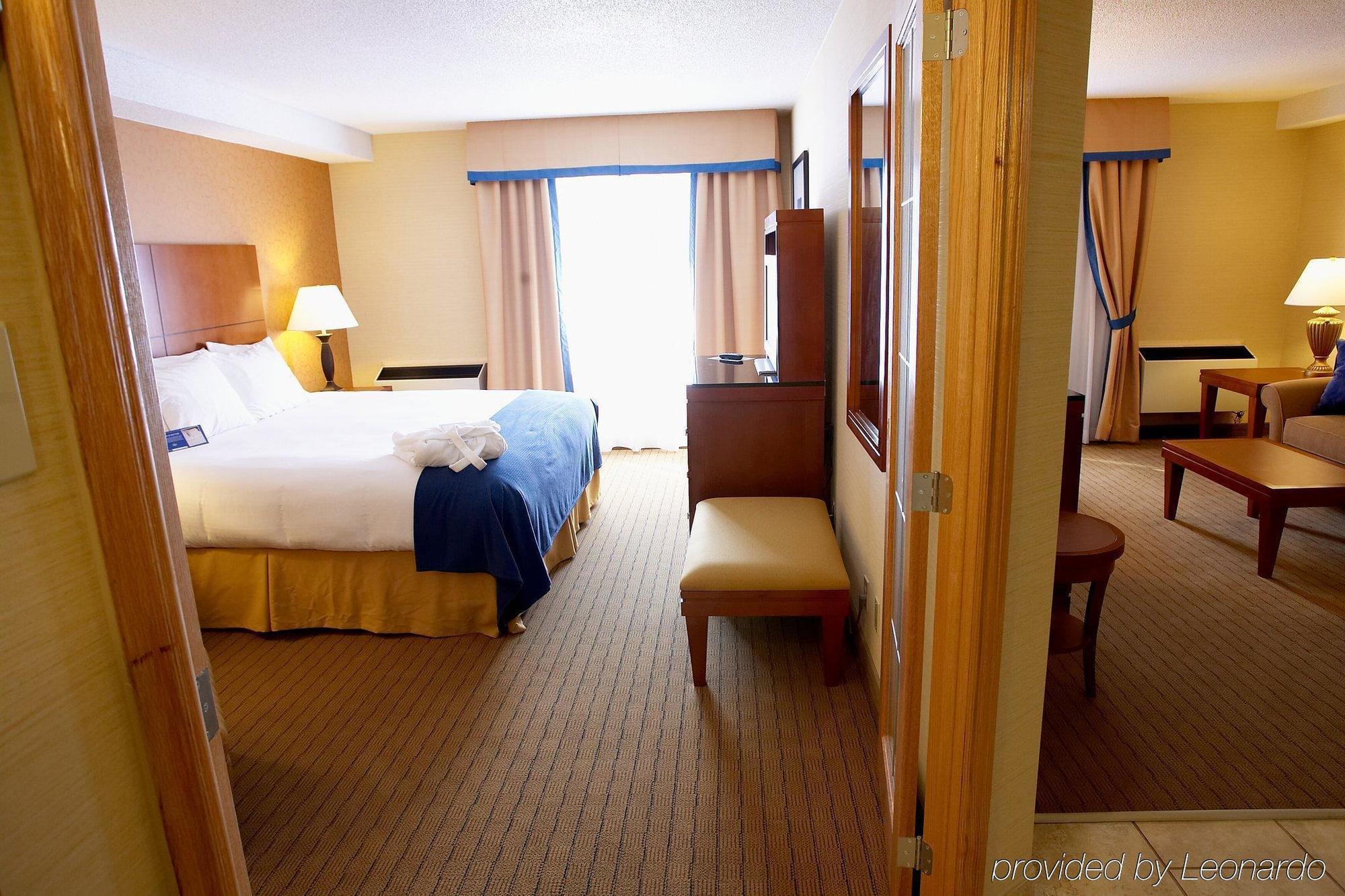 Sandman Hotel & Suites London Downtown 外观 照片