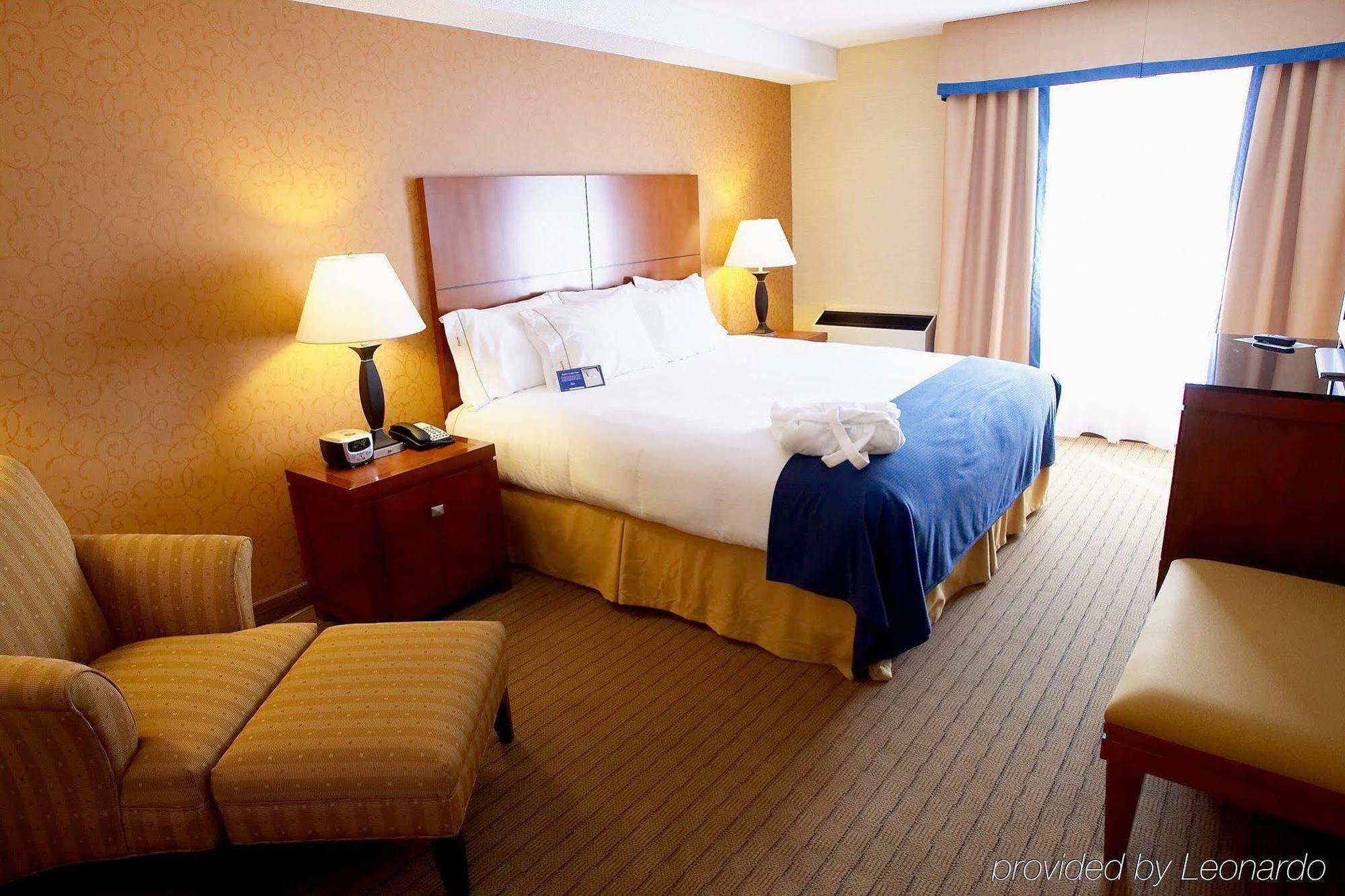 Sandman Hotel & Suites London Downtown 客房 照片