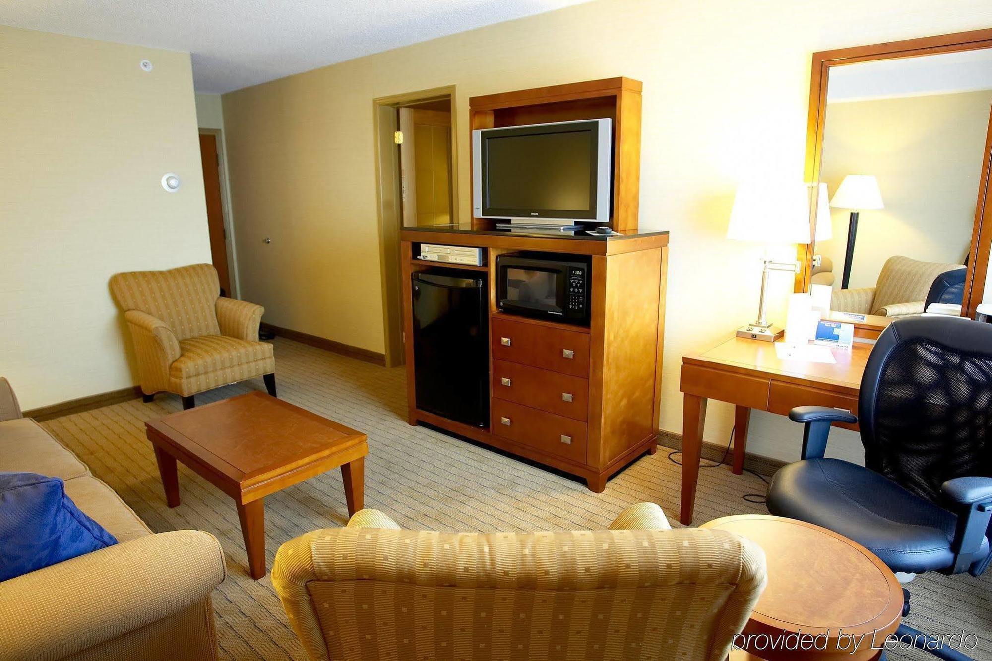 Sandman Hotel & Suites London Downtown 外观 照片